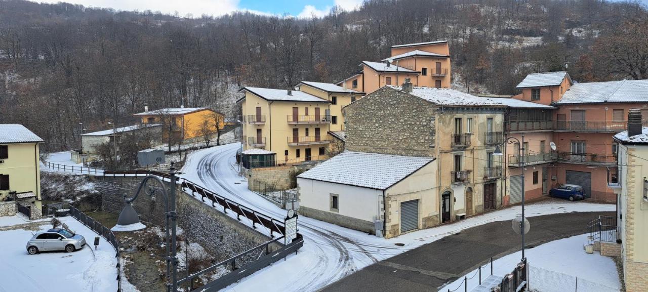 Casa Nonna Teresinella Lägenhet Ateleta Exteriör bild